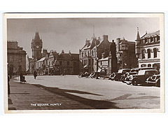 The Square in Huntly photographic postcard Image 2
