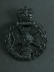 Royal Green Jackets Black QC Cap Badge