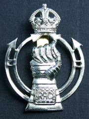 Royal Armoured Corps (KC) Cap Badge