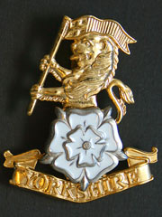Yorkshire Regiment Cap Badge Image 2