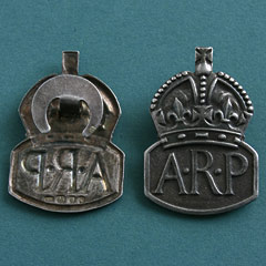 ARP Air Raid Precautions Badge Silver - Buttonhole  Image 2