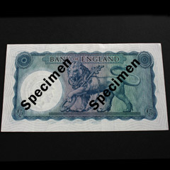 Bank of England Blue Five Pound Note L.K.OBrien Image 2