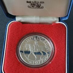 1977 Silver Jubilee Proof Crown Image 2