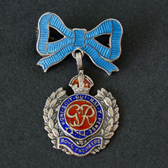 Royal Engineers Sweetheart Brooch with Bow