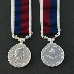 RAF Long Service Good Conduct QE2 Miniature Medal Image 2