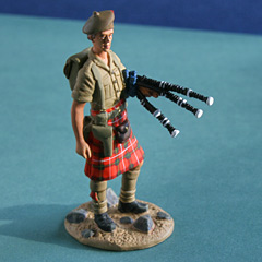 Black Watch Piper El Alamein 1942 Britains Figure Image 2