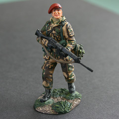 Britains Elite Series - Paratrooper Falklands 1982 Image 2