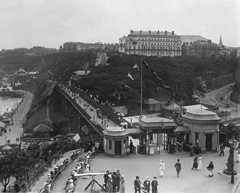 Historical photo of Scarborough Spa Bridge Image 2