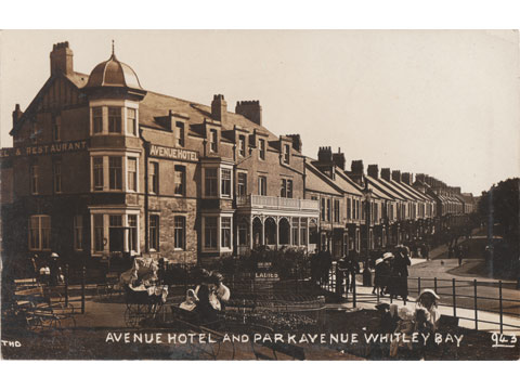 Whitley Bay Avenue Postcard - Northumberland