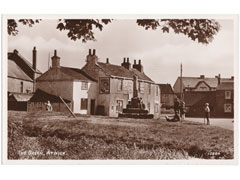 The Green in Atwick Postcard - Yorkshire 