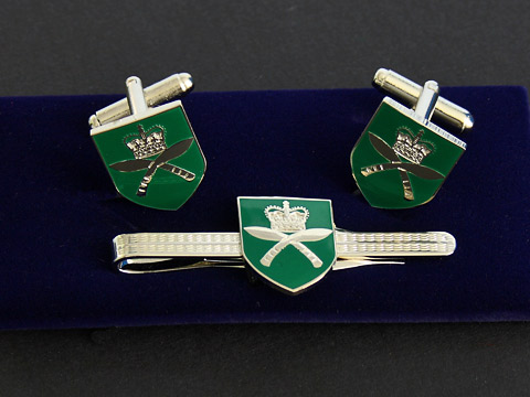 Gurkhas Shield Cufflinks and Tiepin Set