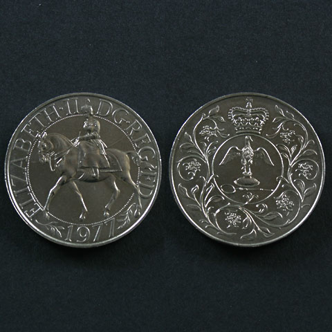 1977 Queens Silver Jubilee Crown