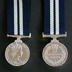 Distinguished Service EIIR Miniature Medal