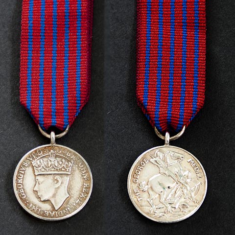 George Medal GVIR Miniature Medal