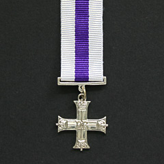 Miniature Military Cross EIIR