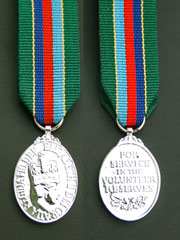 Miniature Volunteer Reserve Service Medal Image 2