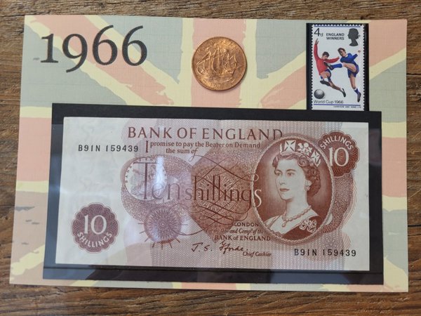 1966 World Cup winners Yearcard set